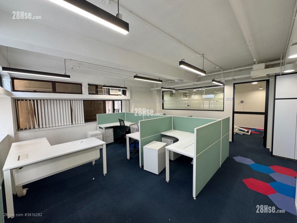 K Wah Centre Sell 2 Bedrooms , 2 Toilets