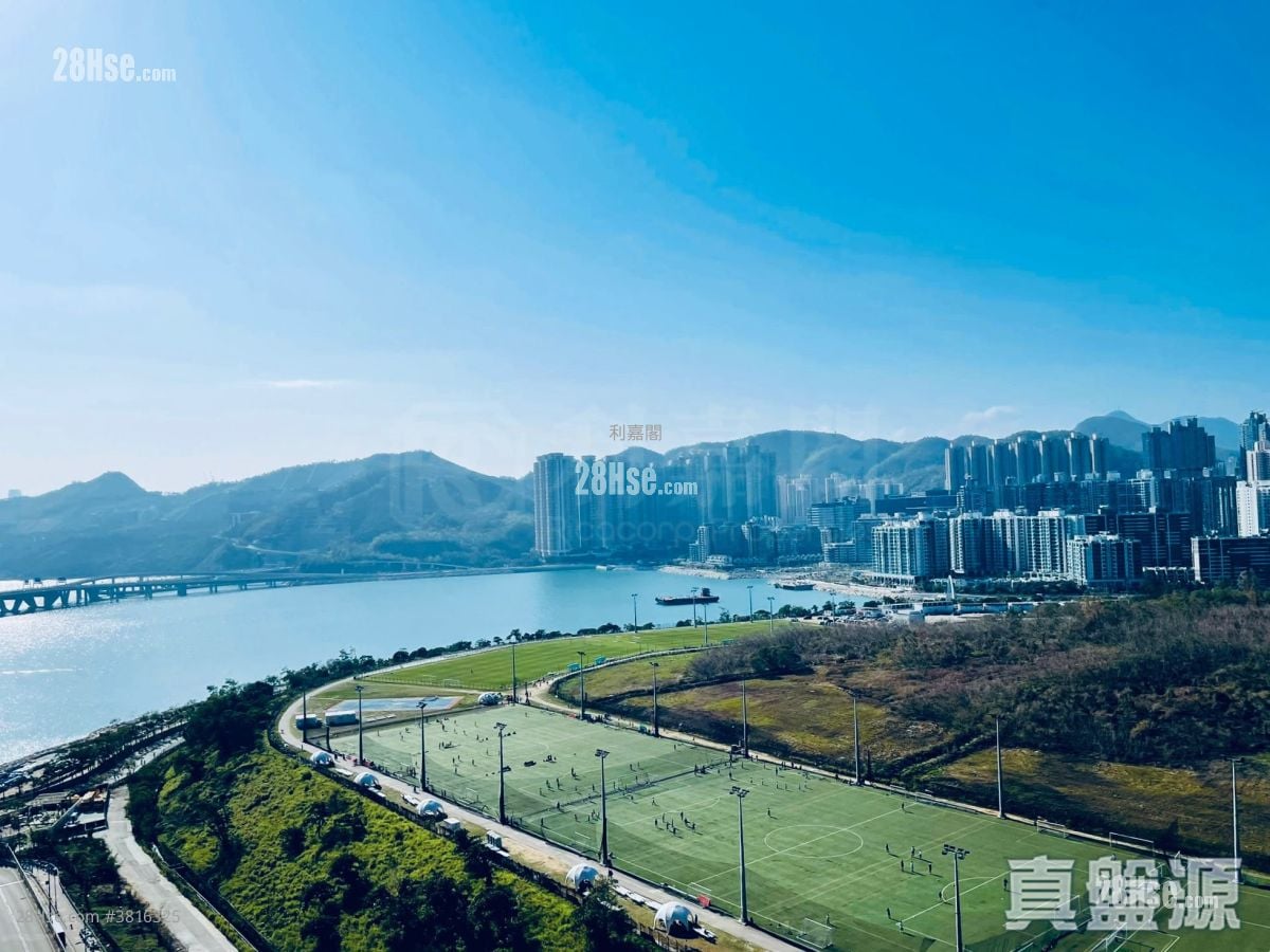 Hemera Sell 3 Bedrooms , 2 Bathrooms 791 ft²