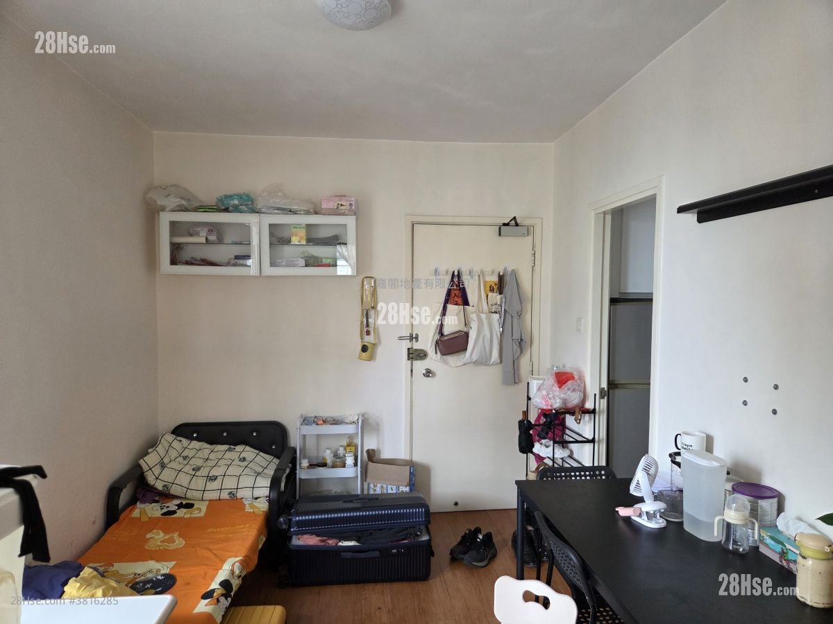 Plover Cove Garden Sell 2 Bedrooms , 1 Bathroom 343 ft²