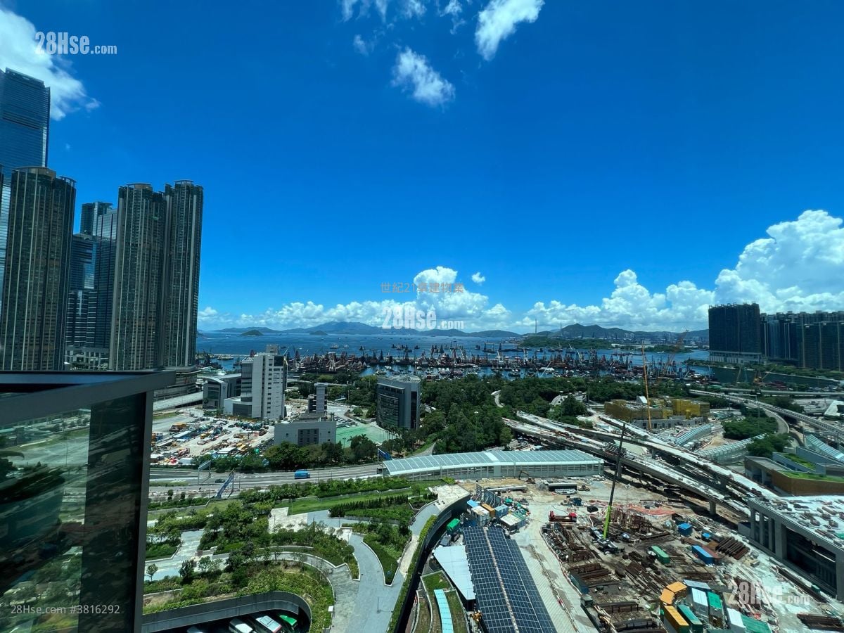 御金国峯 售盘 4 房 , 3 浴室 1,204 平方尺