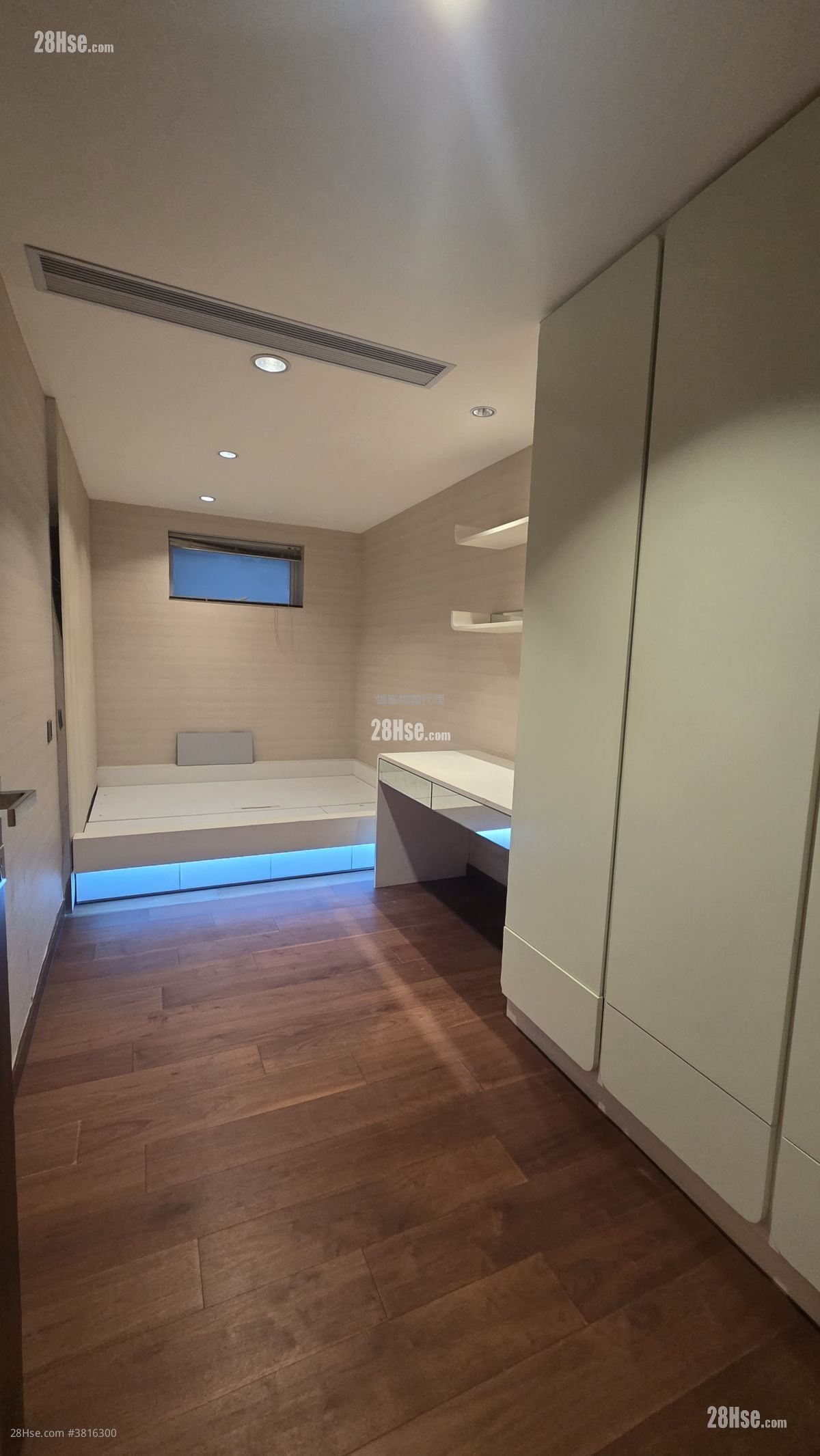 坚丽阁 售盘 5+ 房 , 3 浴室 2,929 平方尺