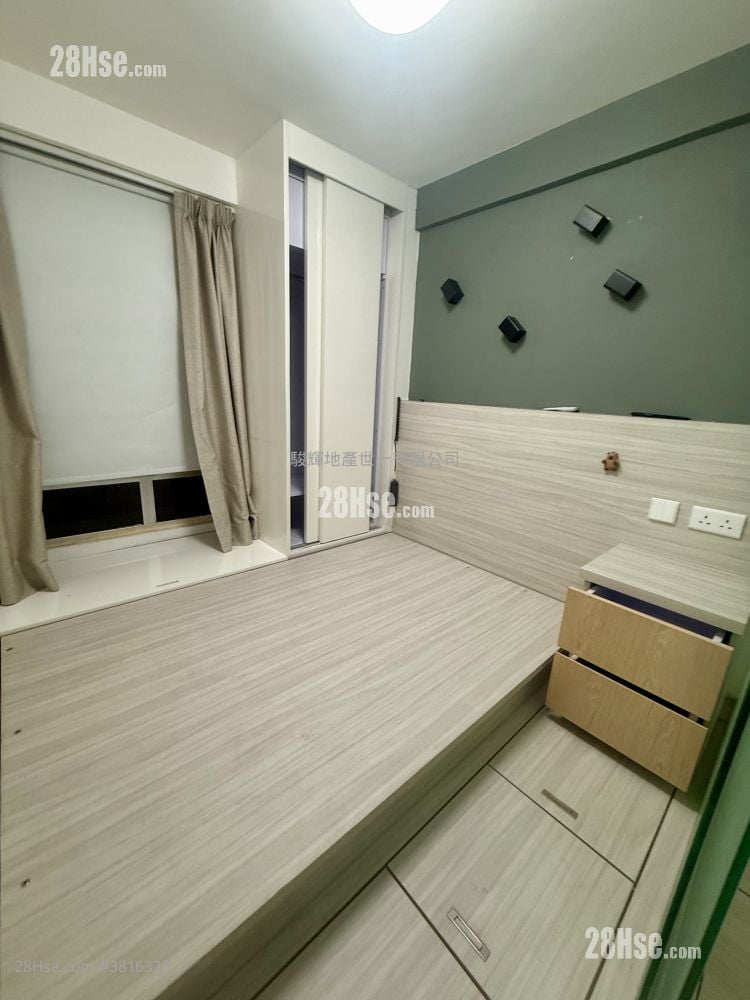 Hayon Building Rental 1 Bedroom , 1 Bathroom 251 ft²