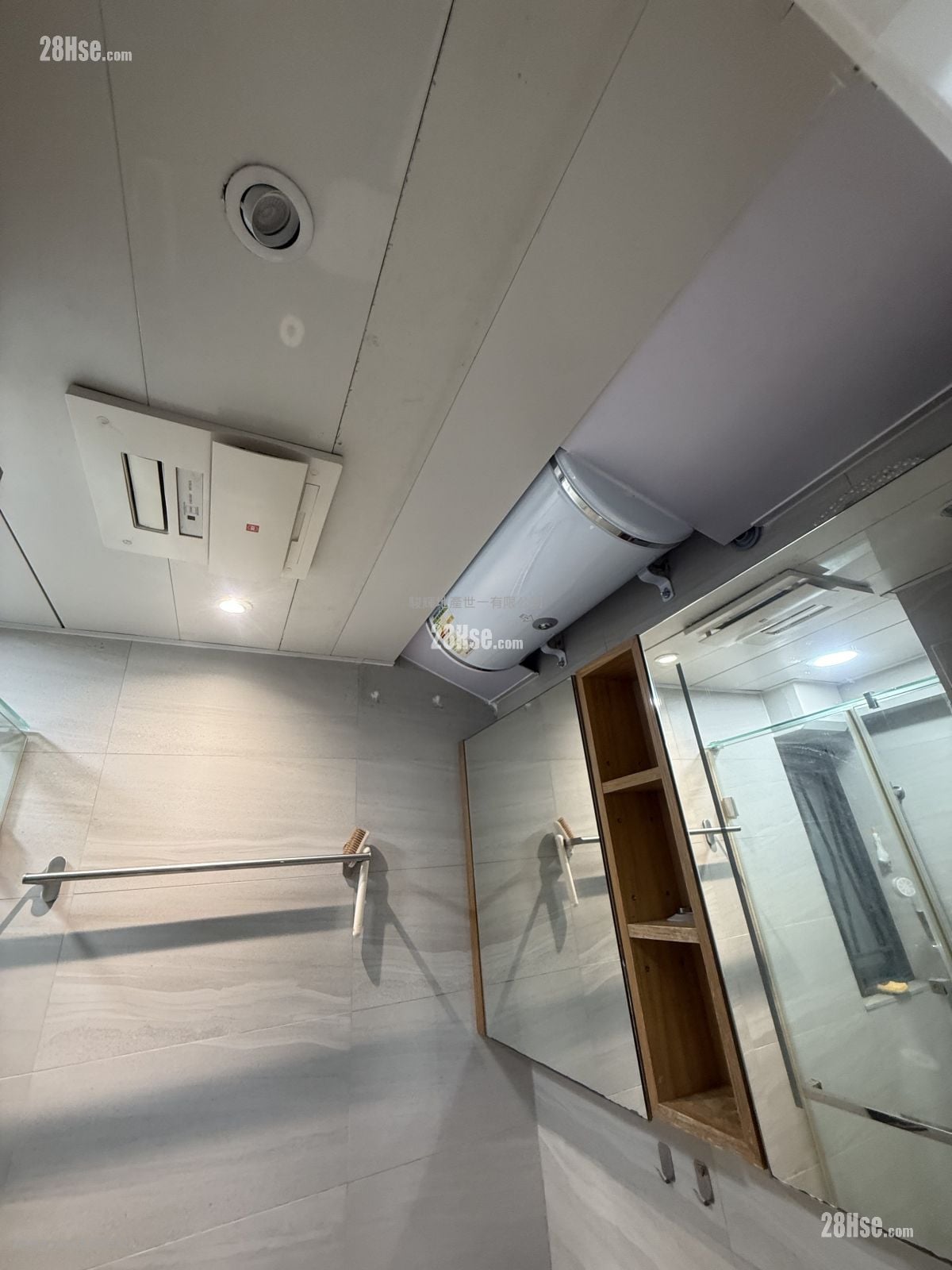 Hayon Building Rental 1 Bedroom , 1 Bathroom 251 ft²