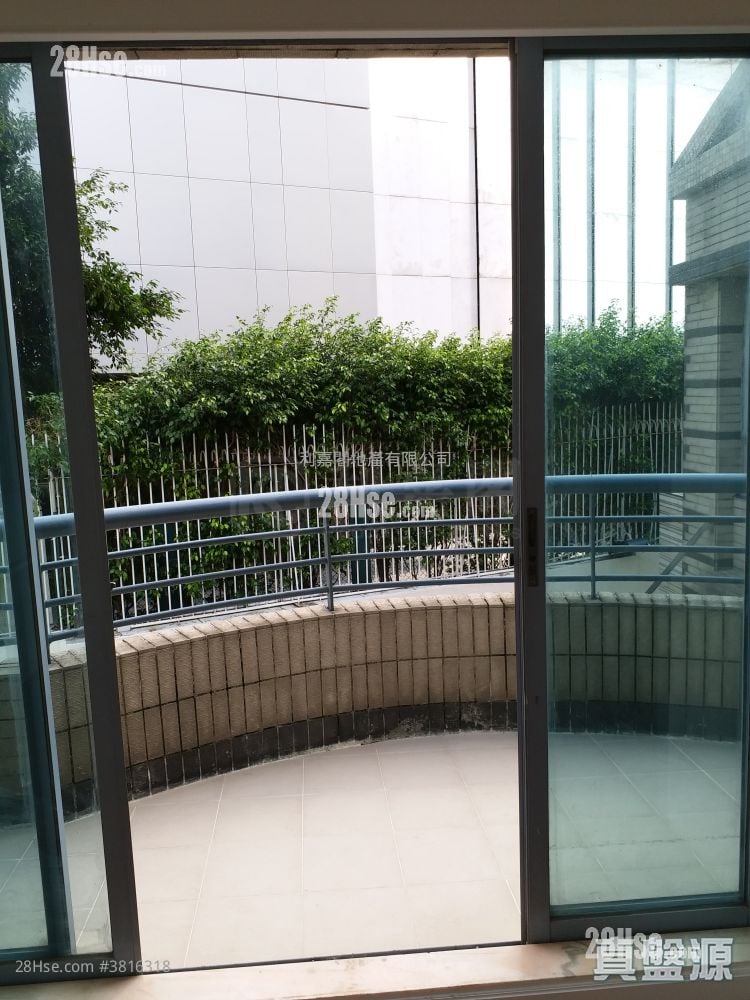 雅阁花园 售盘 3 房 1,696 平方尺