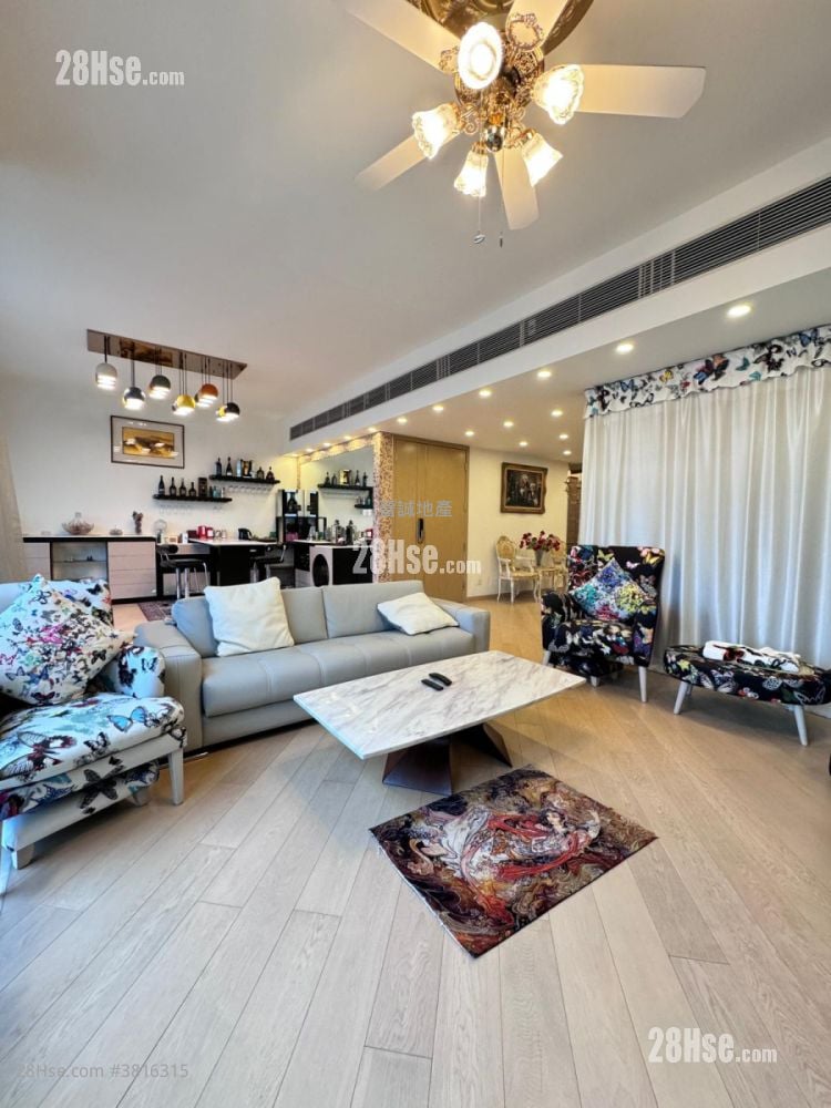 星岸 售盘 5+ 房 , 4 浴室 2,431 平方尺