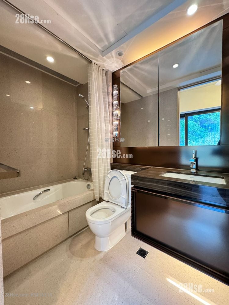 星岸 售盘 5+ 房 , 4 浴室 2,431 平方尺