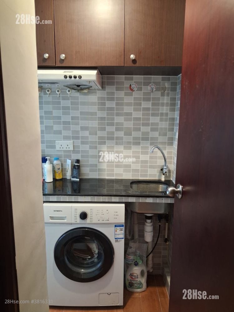 Chinese Mansion Rental 170 ft²