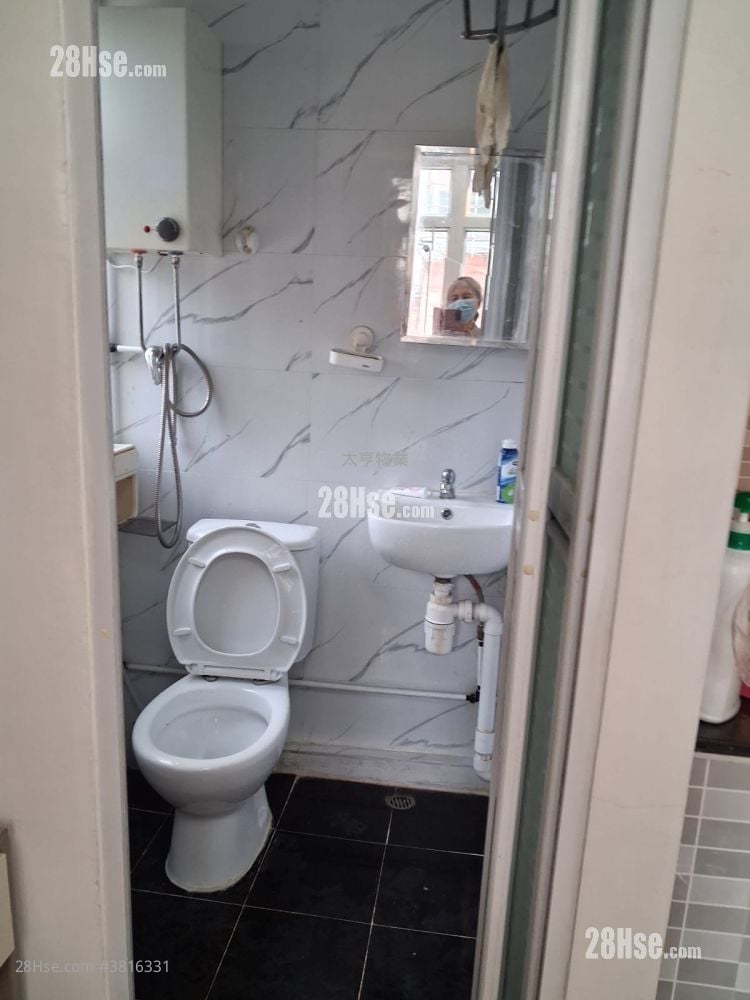 Chinese Mansion Rental 170 ft²