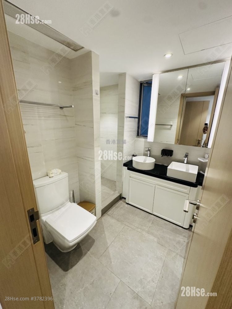 The Harbourside Rental 3 Bedrooms , 2 Bathrooms 1,054 ft²