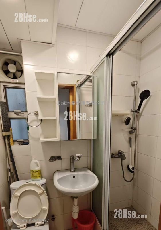 Tin Man Court Rental 284 ft²