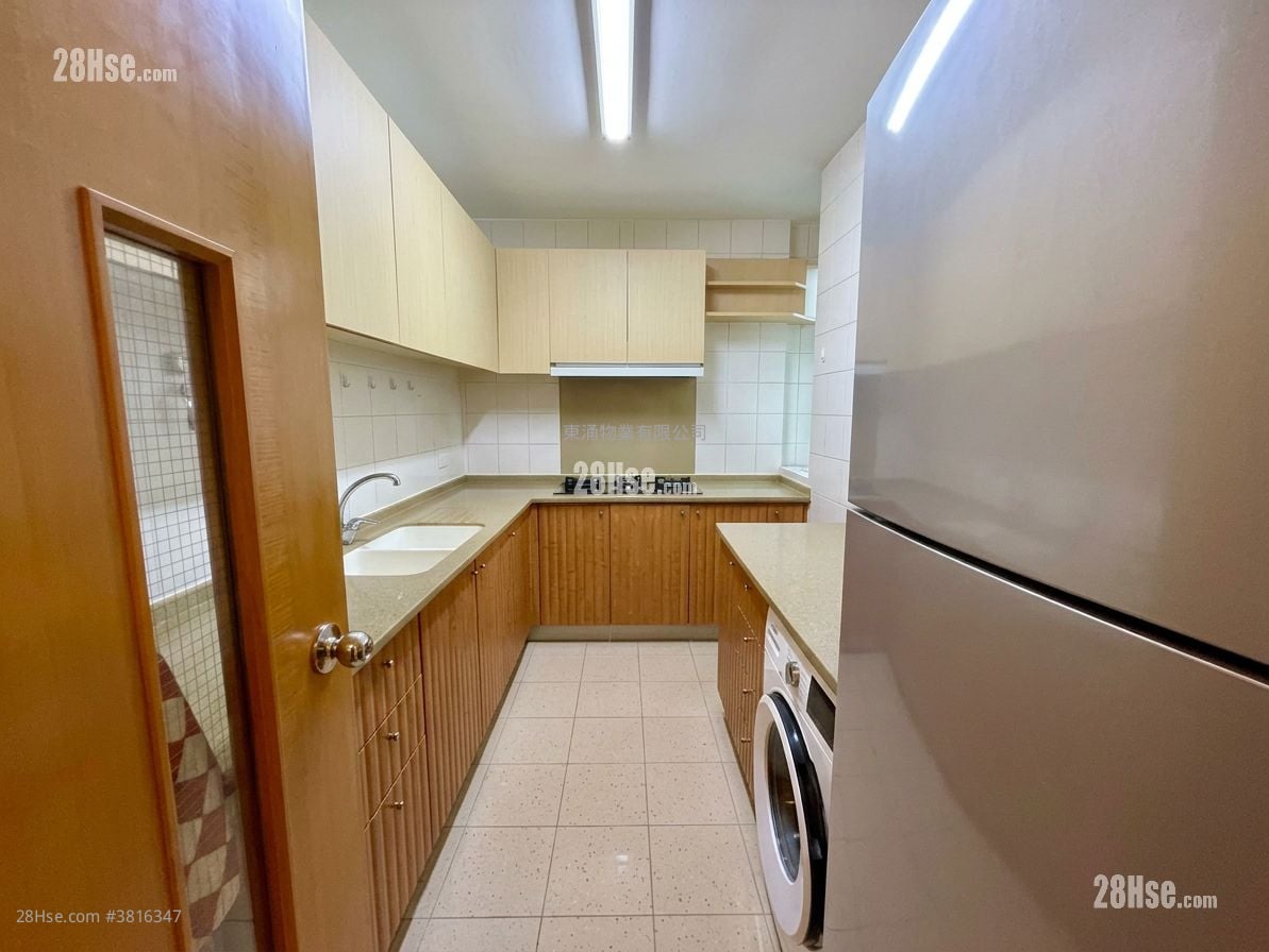 海堤湾畔 售盘 3 房 , 3 浴室 845 平方尺