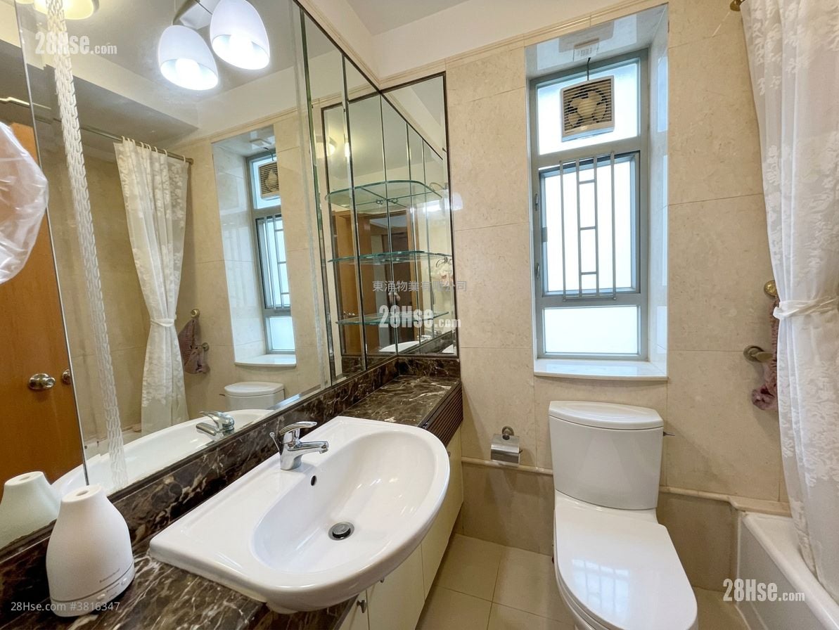 海堤湾畔 售盘 3 房 , 3 浴室 845 平方尺