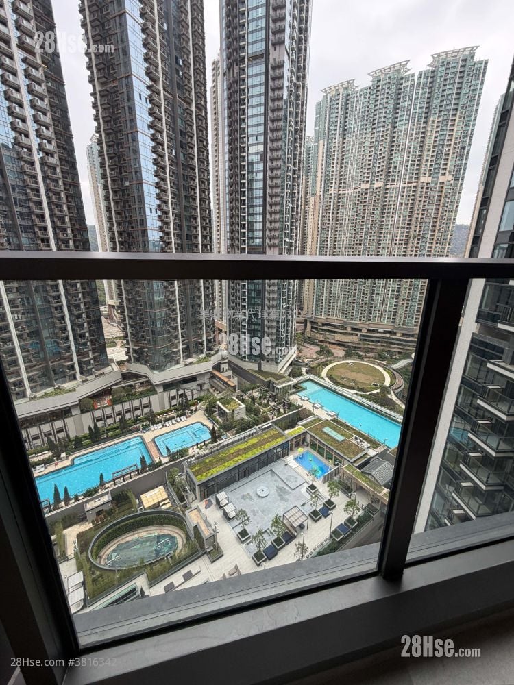 Park Seasons Sell 1 Bedroom , 1 Bathroom 324 ft²