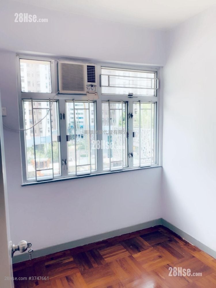 富華中心 售盤 2 房 374 平方呎