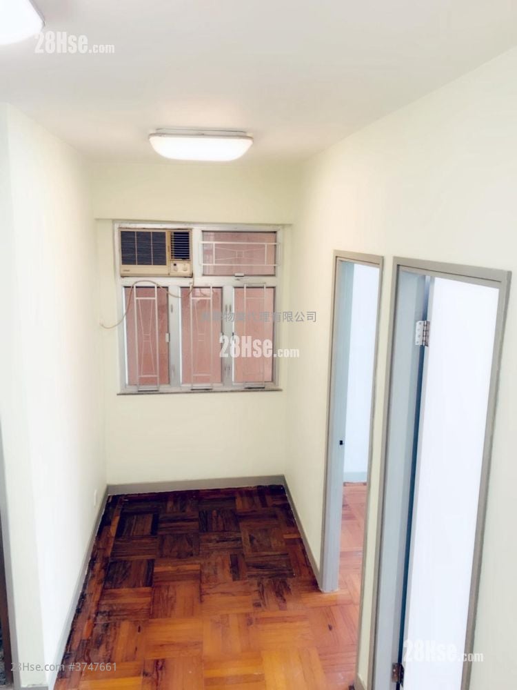 富華中心 售盤 2 房 374 平方呎