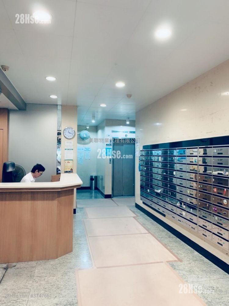 富華中心 售盤 2 房 374 平方呎