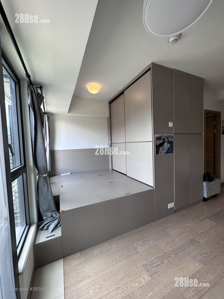 Solaria Rental Studio , 1 Bathroom 298 ft²