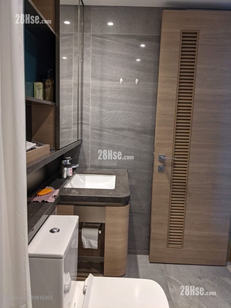 Solaria Rental Studio , 1 Bathroom 298 ft²