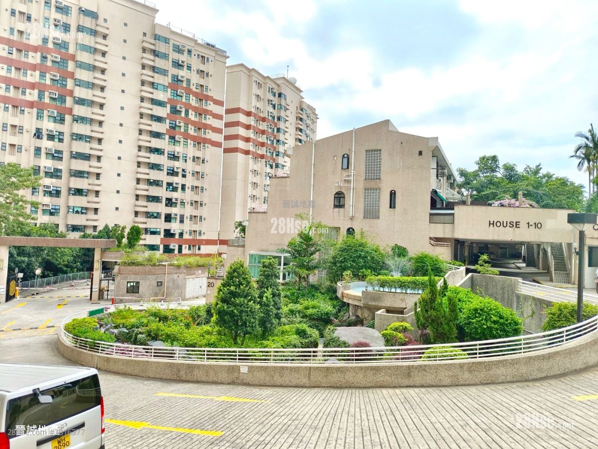 Bayview Terrace Rental 3 Bedrooms , 2 Bathrooms 709 ft²