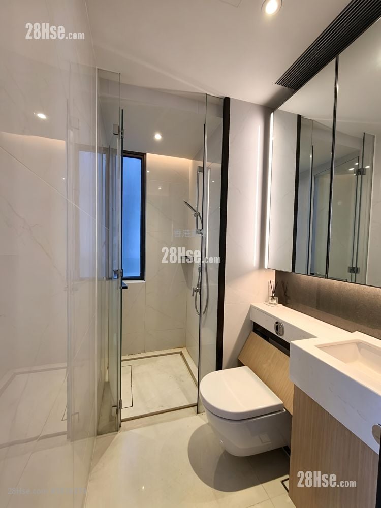 Eltanin Square Mile Rental Studio , 1 Bathroom 198 ft²