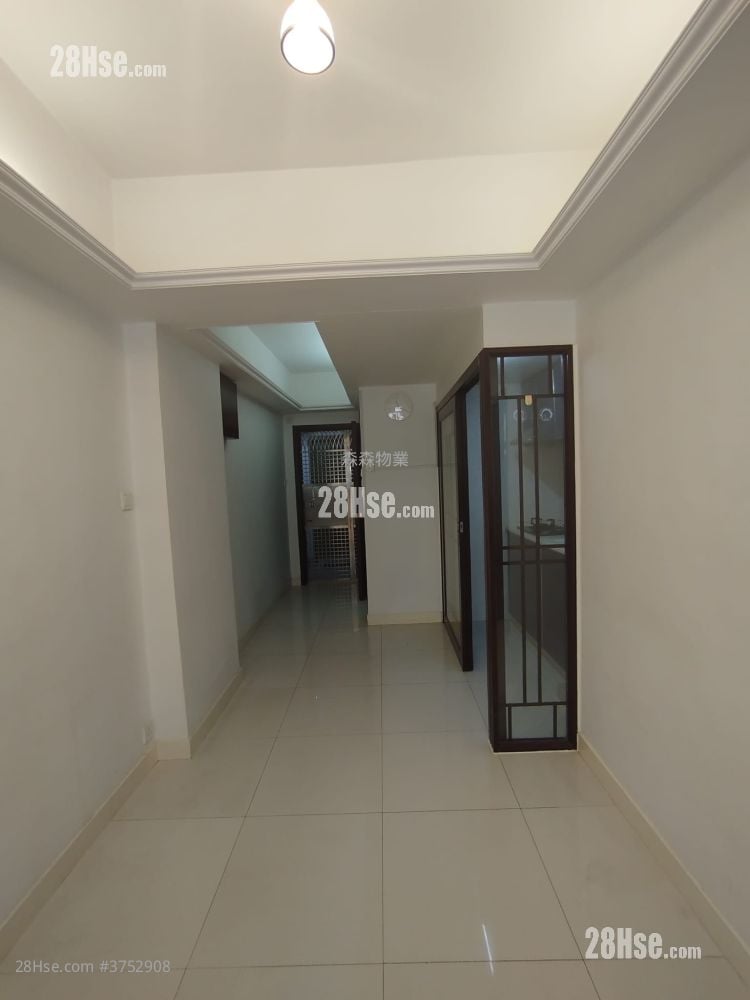 Southern Building Rental 2 Bedrooms , 1 Bathroom 372 ft²