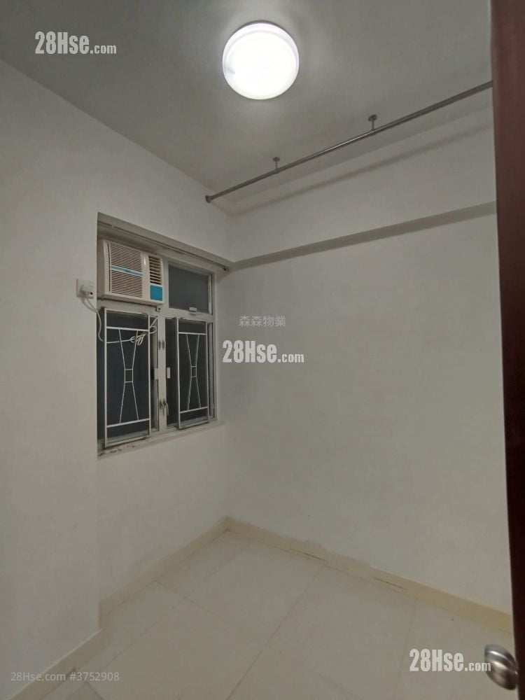 Southern Building Rental 2 Bedrooms , 1 Bathroom 372 ft²