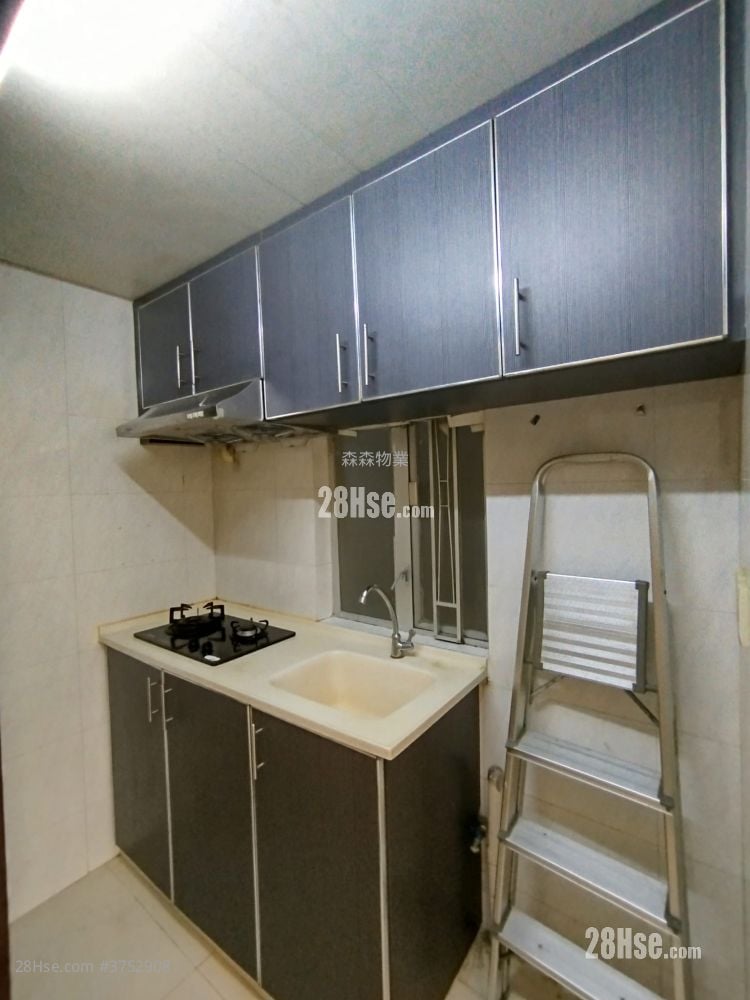 Southern Building Rental 2 Bedrooms , 1 Bathroom 372 ft²