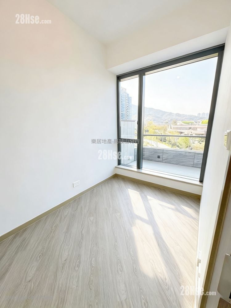 Sierra Sea 租盤 2 房 , 1 浴室 413 平方呎