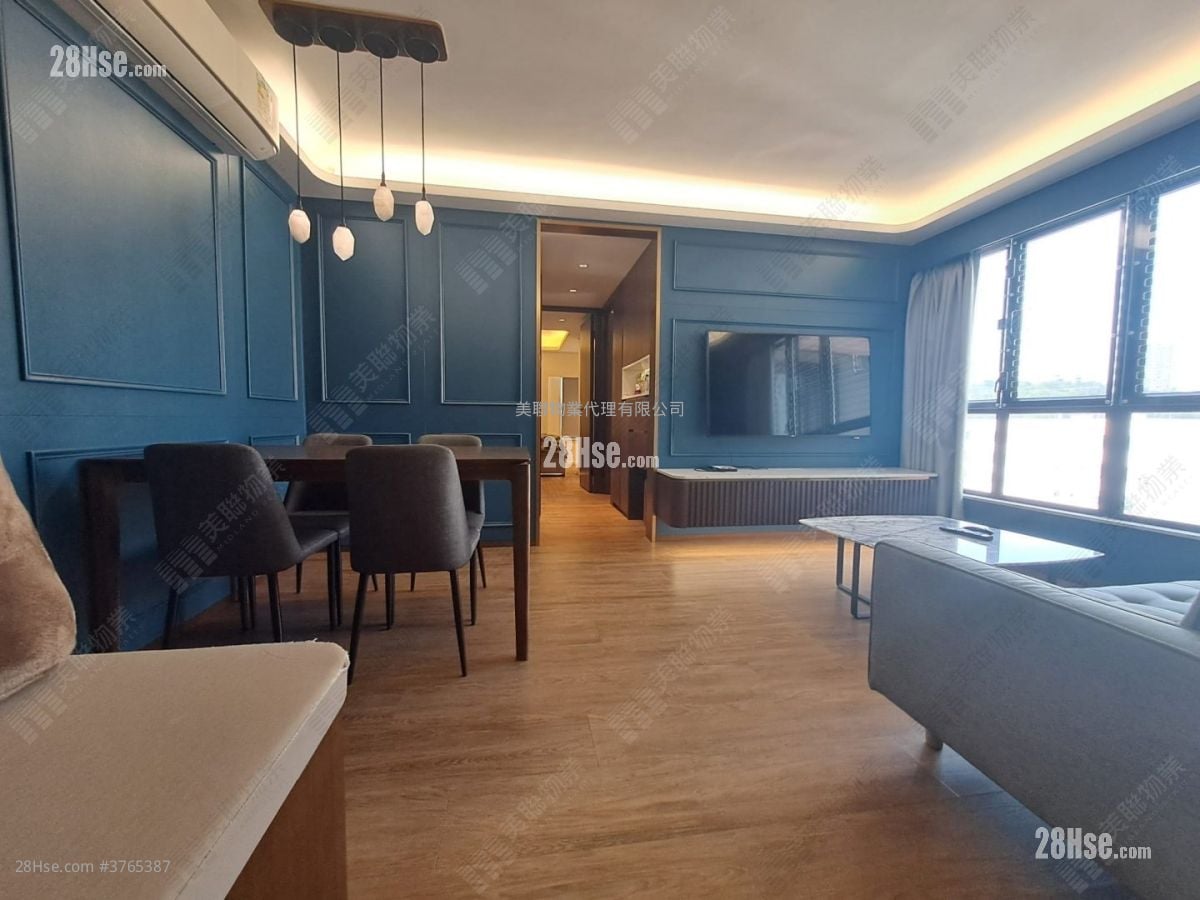 又一居 售盘 2 房 566 平方尺