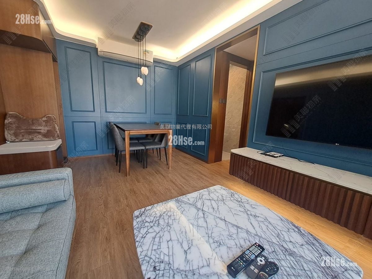 又一居 售盘 2 房 566 平方尺