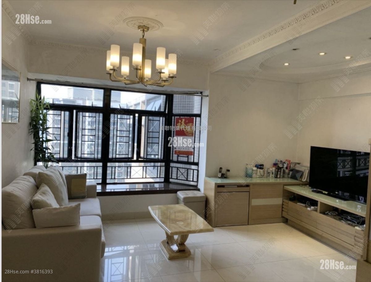 Skyline Plaza Sell 3 Bedrooms 643 ft²