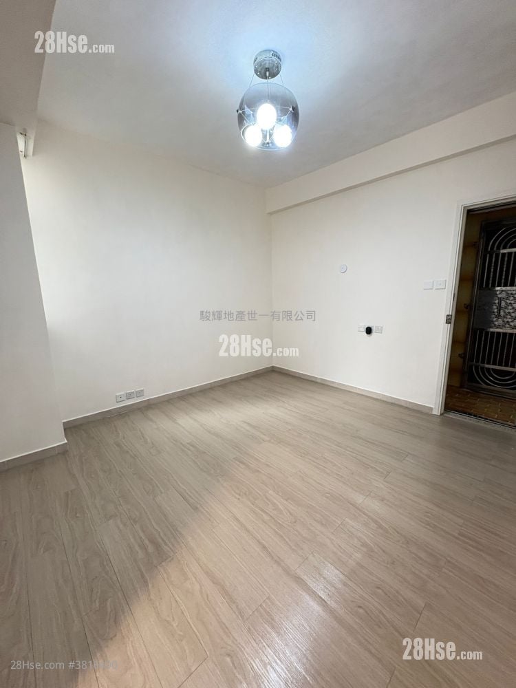 Winfield Building Rental Studio , 1 Bathroom 194 ft²