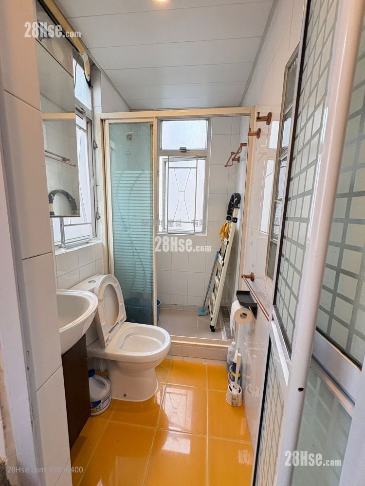 Winfield Building Rental Studio , 1 Bathroom 194 ft²