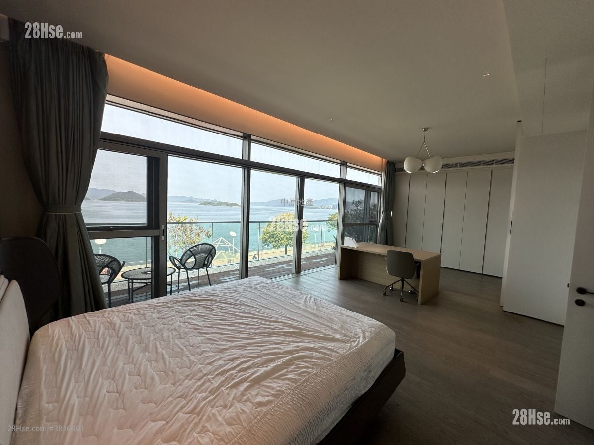 Mayfair By The Sea Rental 3,661 ft²
