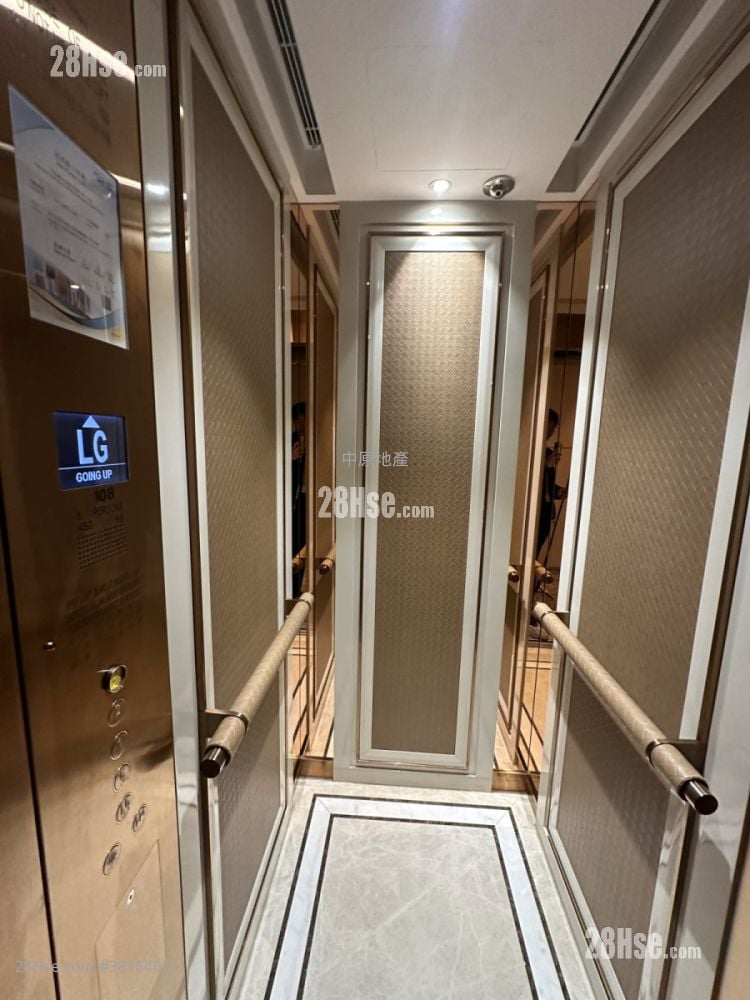 Mayfair By The Sea Rental 3,661 ft²