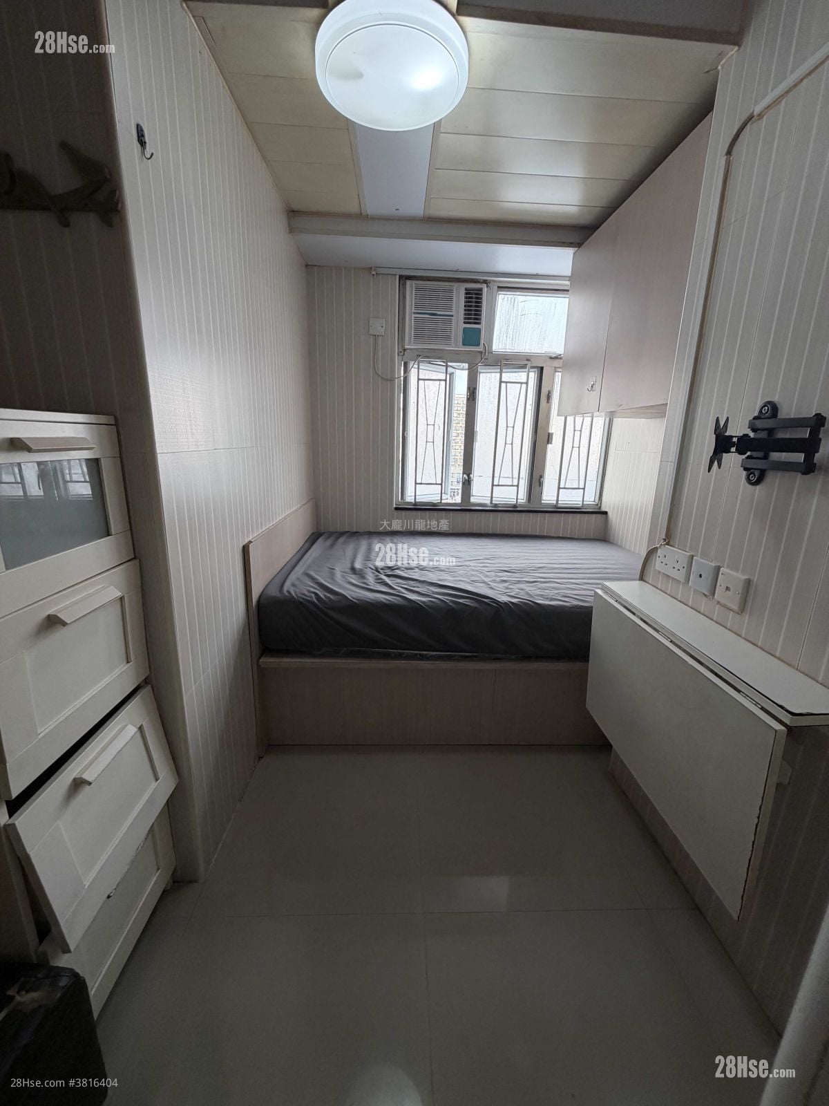 Chinese Mansion Rental 100 ft²