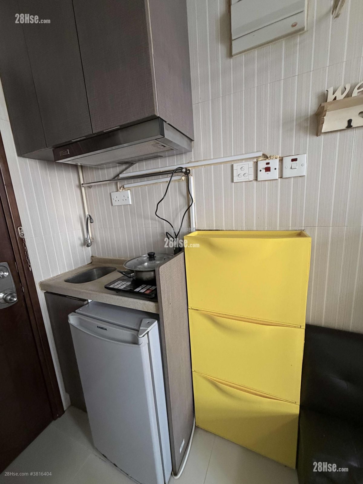 Chinese Mansion Rental 100 ft²