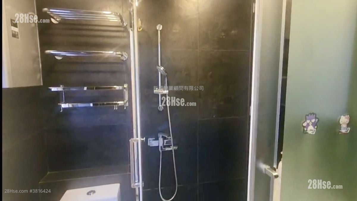 新成大楼 售盘 3 房 , 1 浴室 445 平方尺