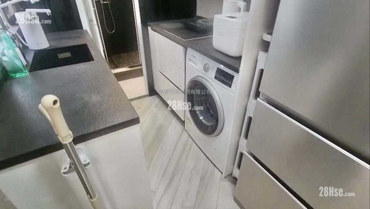 新成大楼 售盘 3 房 , 1 浴室 445 平方尺