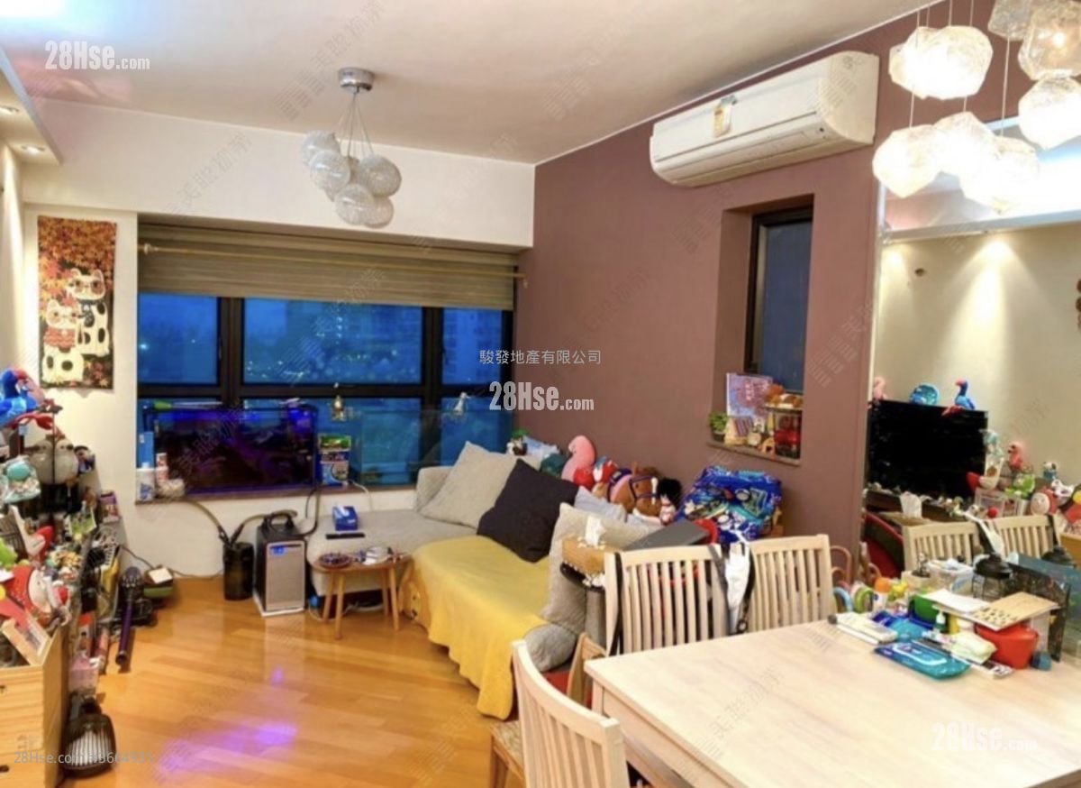 窩打老道8號 售盤 2 房 , 1 浴室 476 平方呎