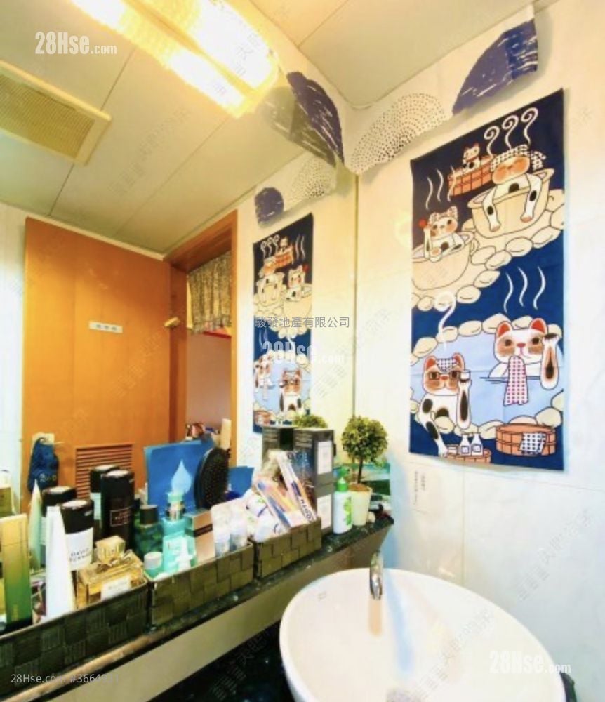 窩打老道8號 售盤 2 房 , 1 浴室 476 平方呎