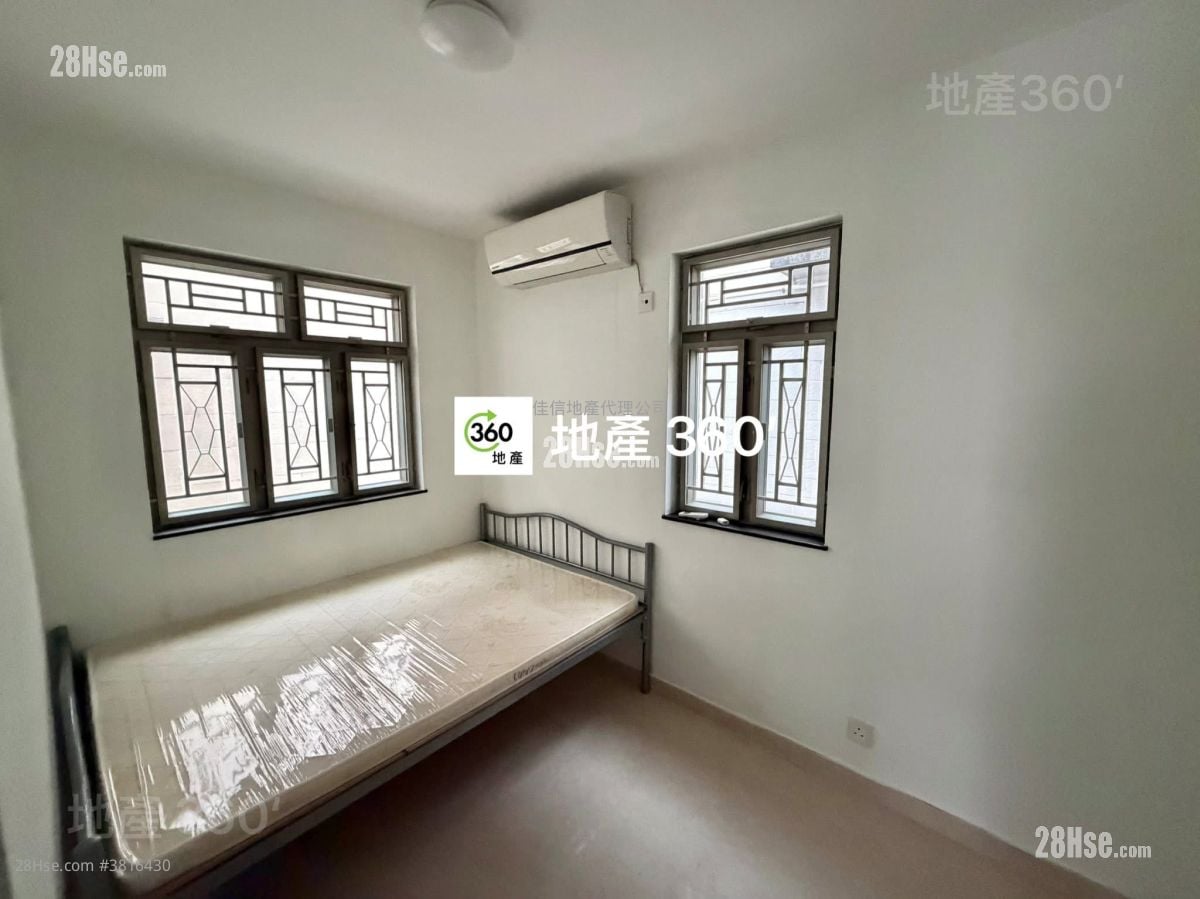 Wong Yue Tan Kingsland Sell 2 Bedrooms , 2 Bathrooms 650 ft²