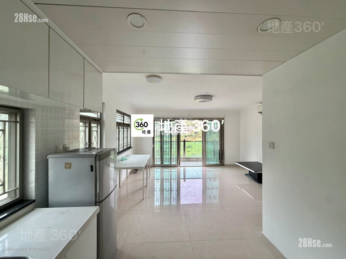 Wong Yue Tan Kingsland Sell 2 Bedrooms , 2 Bathrooms 650 ft²