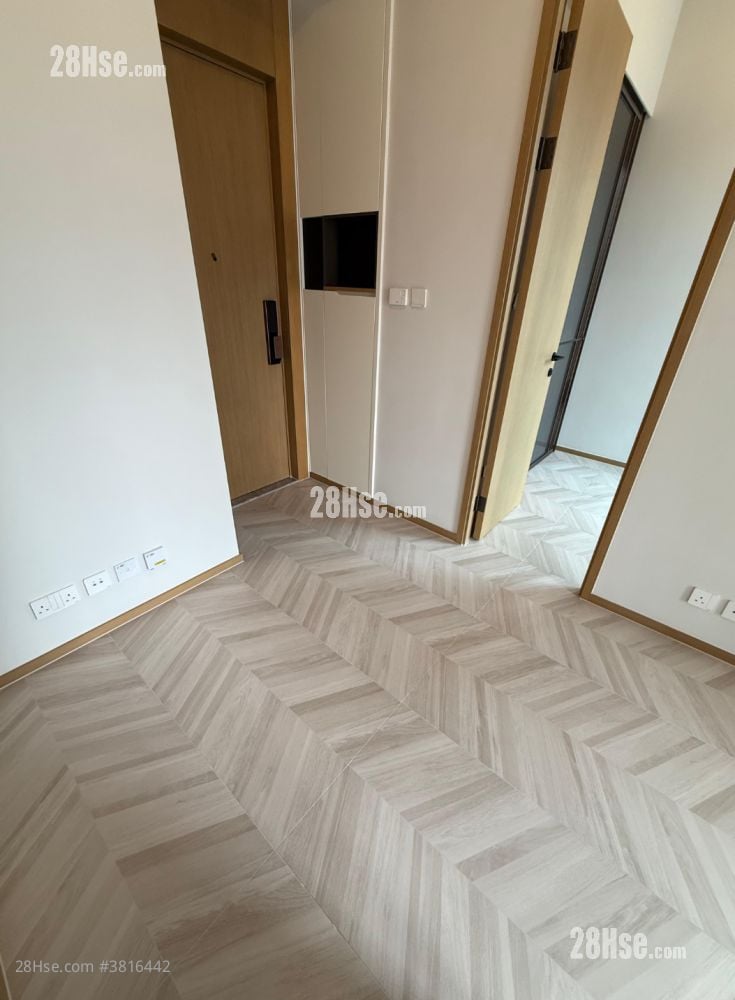 南首 租盤 262 平方呎