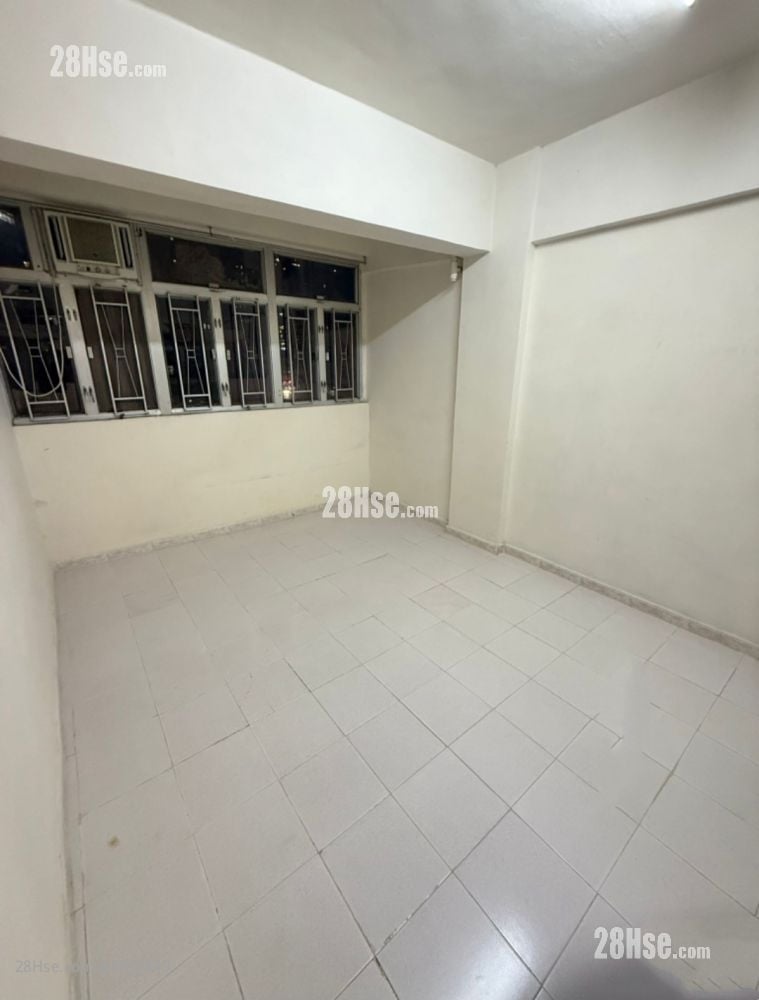 连安楼 租盘 4 房 , 1 浴室 120 平方尺