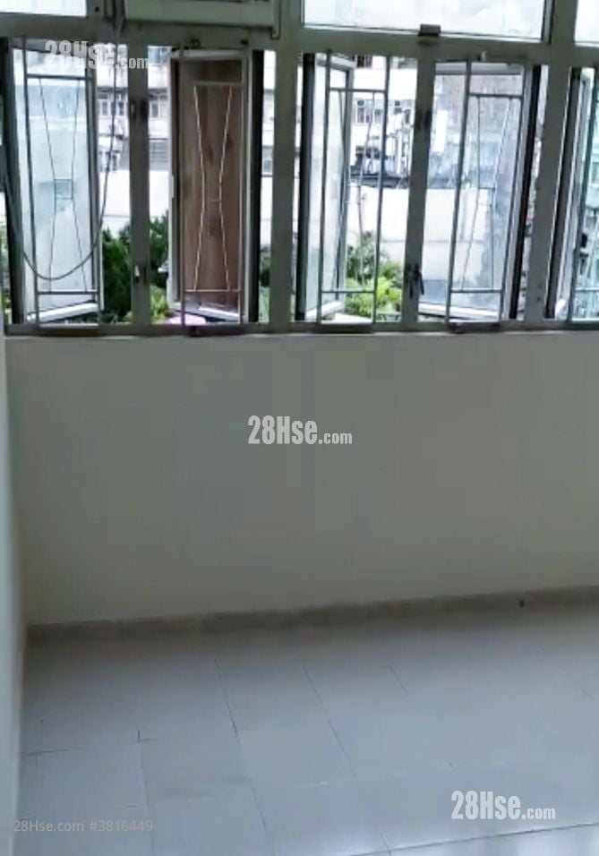 连安楼 租盘 4 房 , 1 浴室 120 平方尺