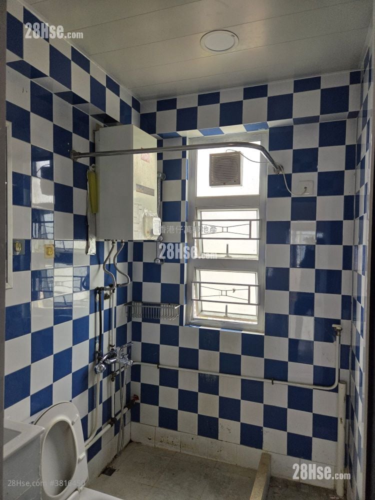 银丰大厦 租盘 2 房 382 平方尺