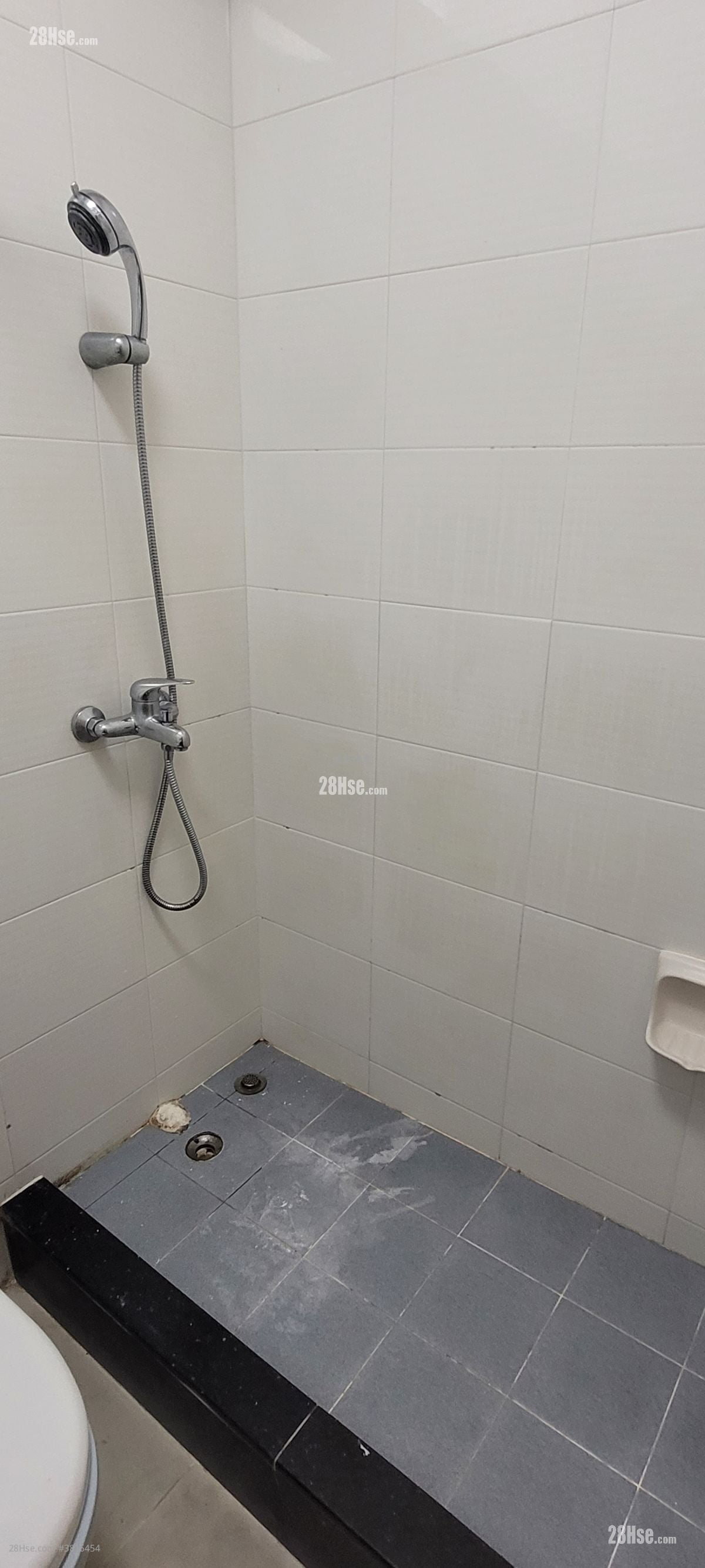 富麗花園 售盤 2 房 , 1 浴室 318 平方呎