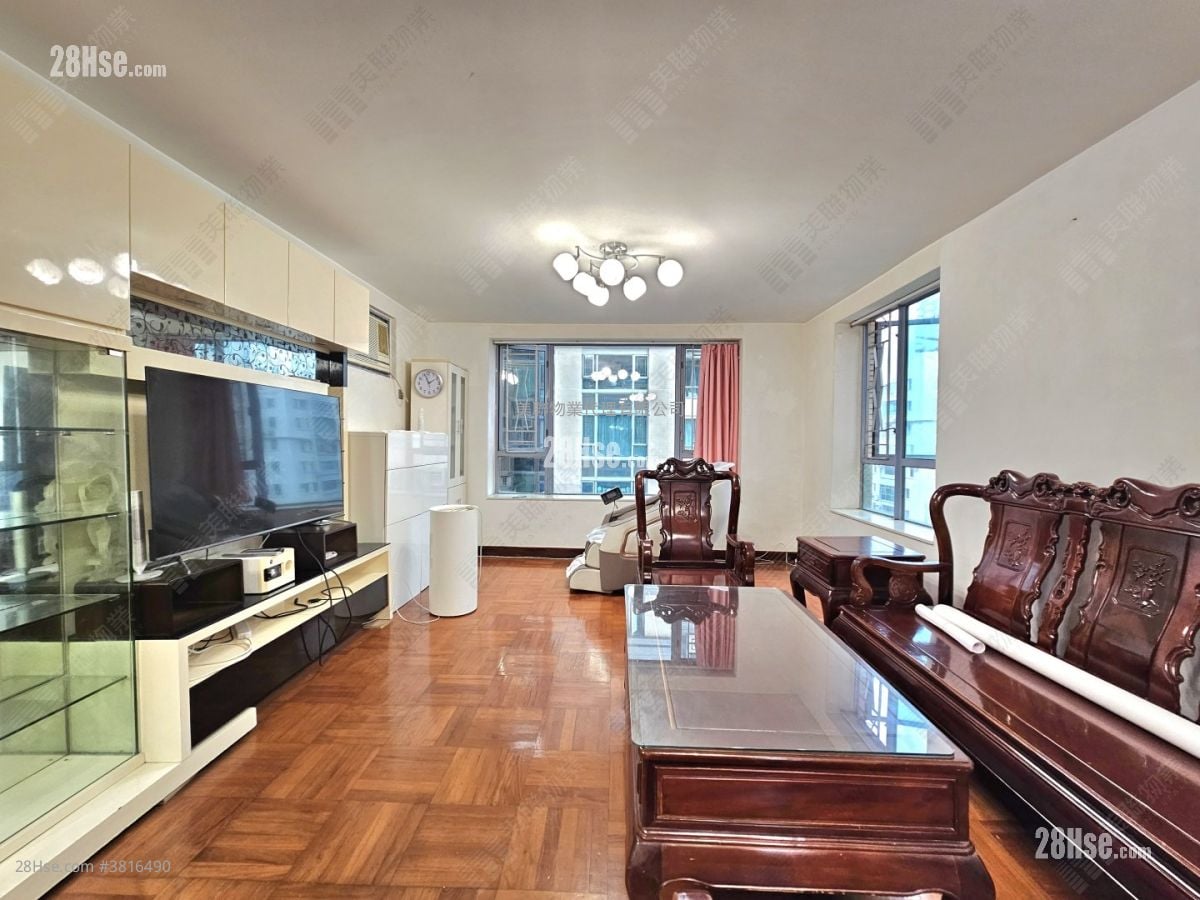 The Arcadia Rental 952 ft²