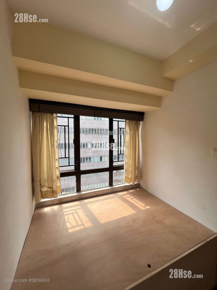 安英大廈 租盤 2 房 , 1 浴室 230 平方呎